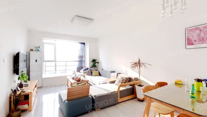 黄金怡海苑一期二手房实景图