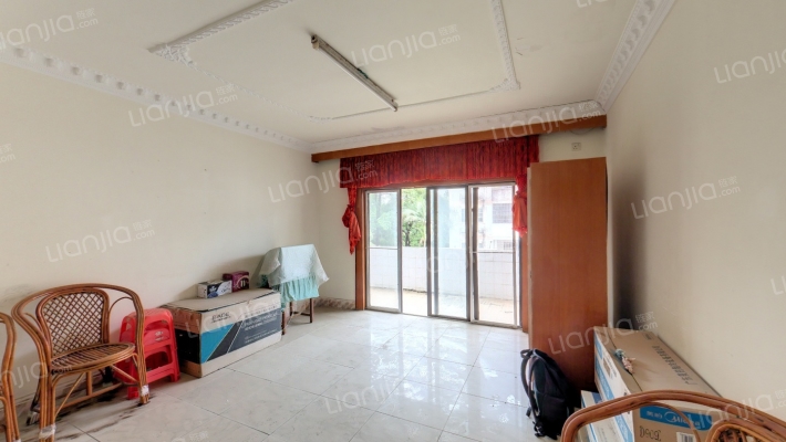 红河苑二手房实景图