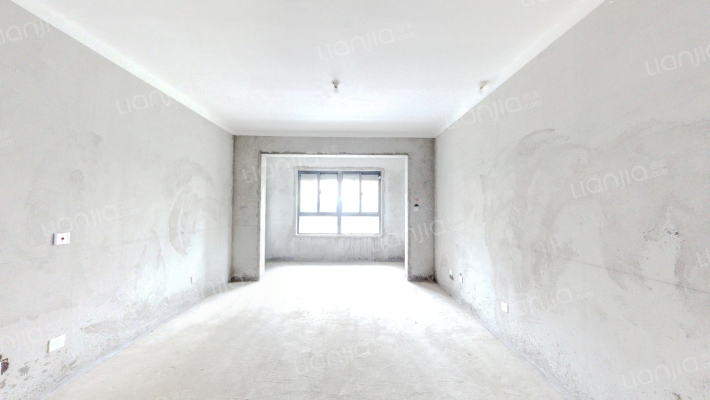 宝达香格里拉二手房实景图