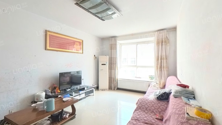 新景花园二手房实景图
