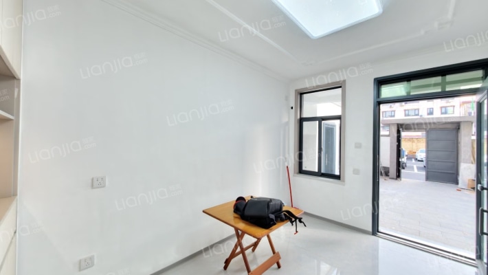 水泥厂家属院二手房实景图