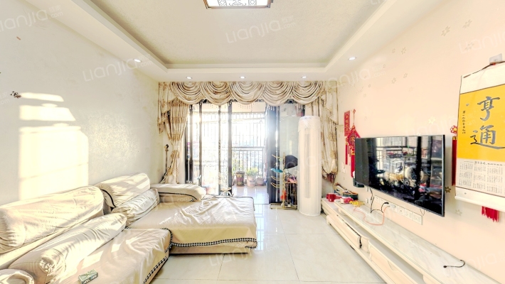 合峰东岸名苑二手房实景图