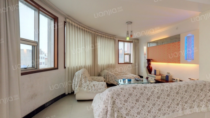 文化公寓二手房实景图