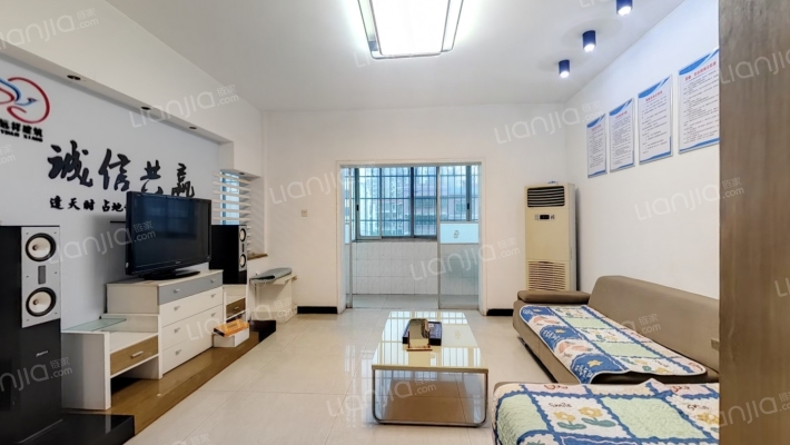 鸿世家园二手房实景图