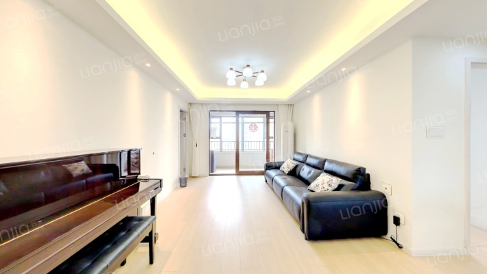 绿地海德公馆二期二手房实景图