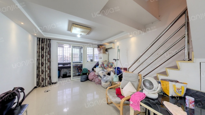 望海公寓二手房实景图