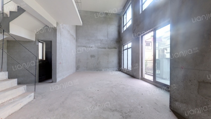 庆隆南山国际社区云溪苑二手房实景图