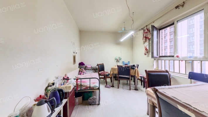 东直家园二手房实景图