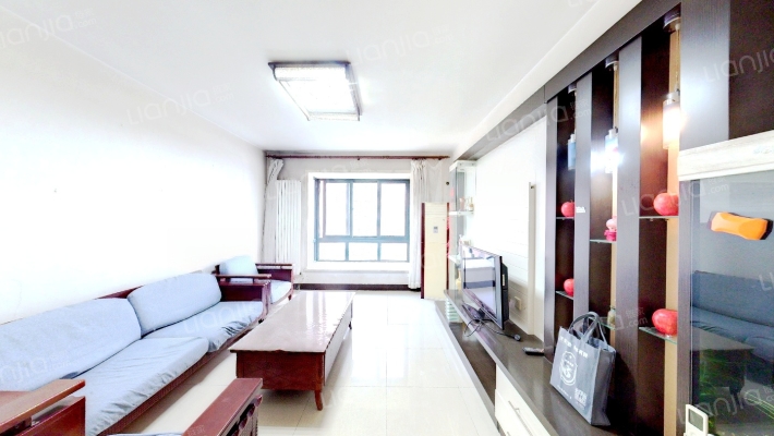 新雅居二手房实景图