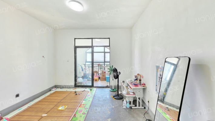 西湾花园二期二手房实景图