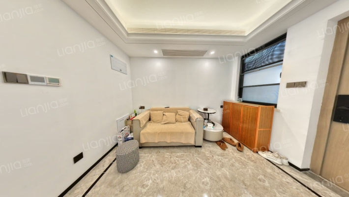 绿城桃语春福里二手房实景图