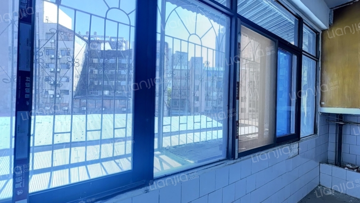 土桥蔬菜公司二手房实景图