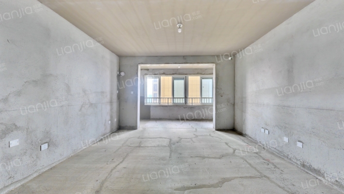 东方春城二手房实景图