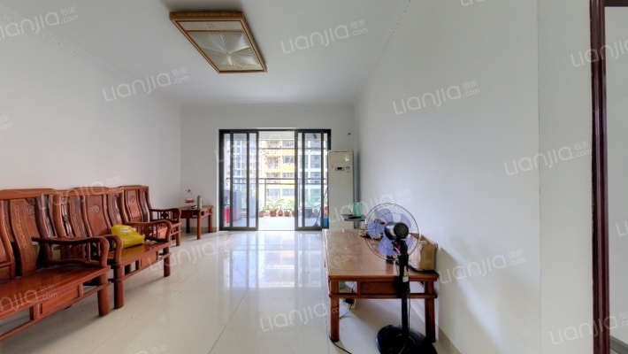 康城四季棕榈园二手房实景图