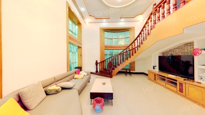 新亚花园二手房实景图