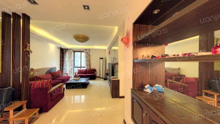 水尚阑珊小区二手房实景图