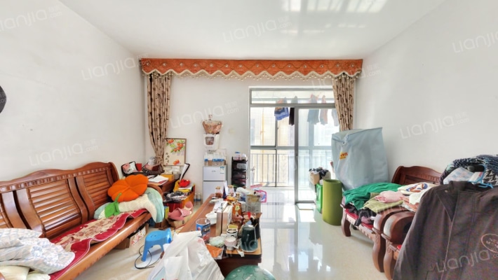 中兴华庭二手房实景图