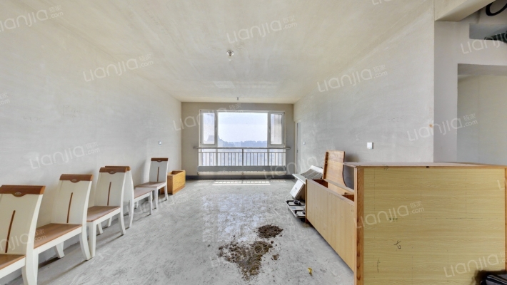 方正凤凰国际西区二手房实景图