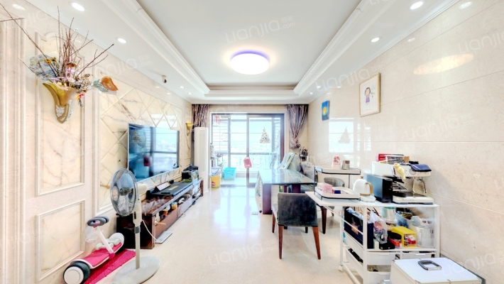 泉水湾三期二手房实景图