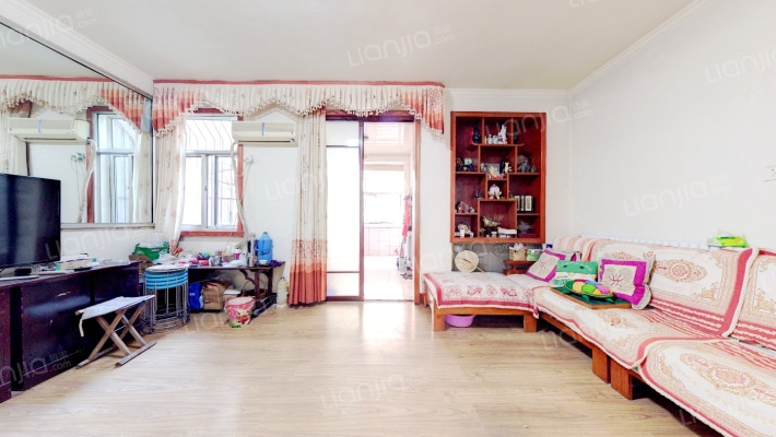 外贸土产二手房实景图