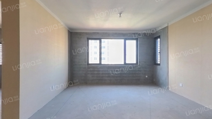 黄金苑南区二手房实景图