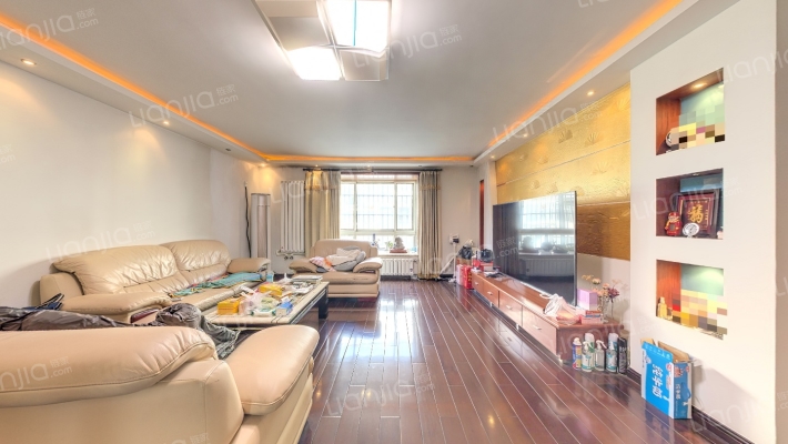 康居小区E区二手房实景图