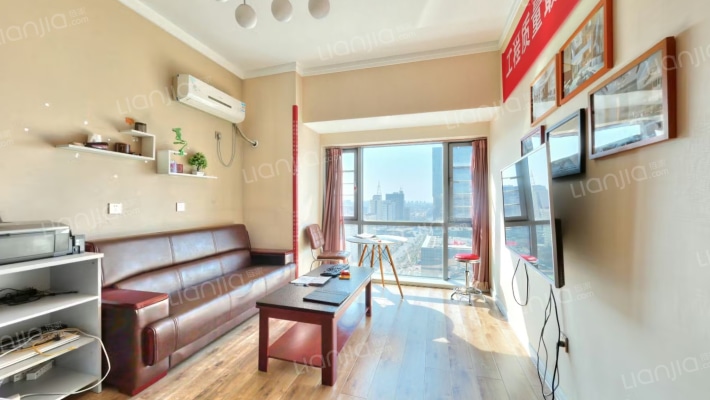 新世界中心B区二手房实景图