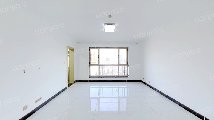 雅兰居二手房实景图