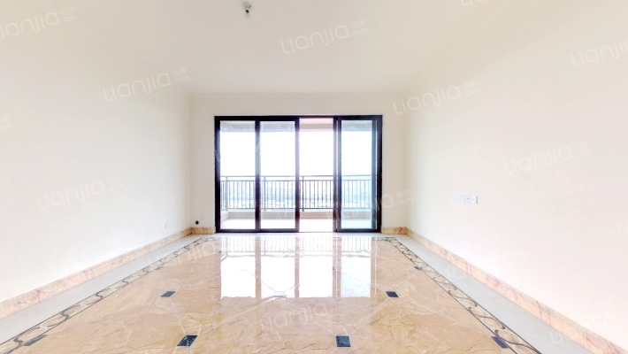 碧桂园翡翠湾二手房实景图