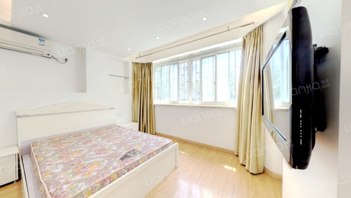 飞虹路1047弄二手房实景图