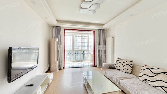 阳光港湾二手房实景图