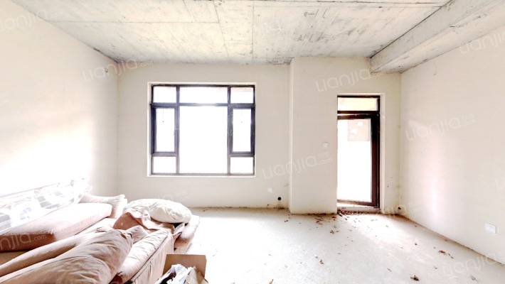 牛驼温泉孔雀城4.1期二手房实景图