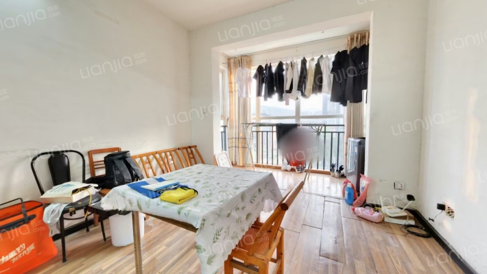 东方社区二手房实景图