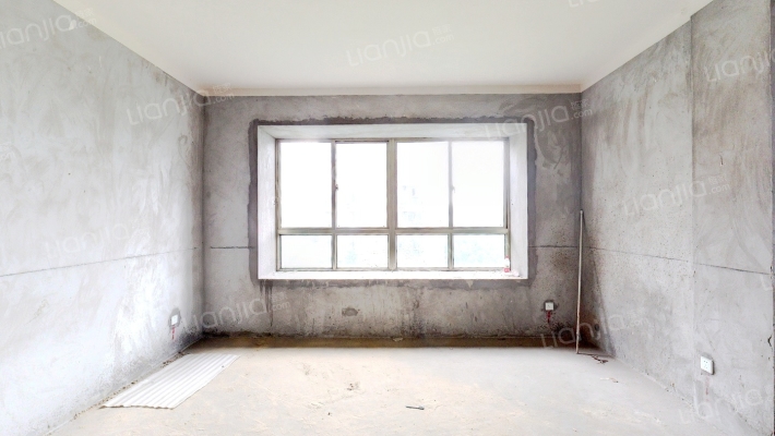 瑞仕花园东区二手房实景图