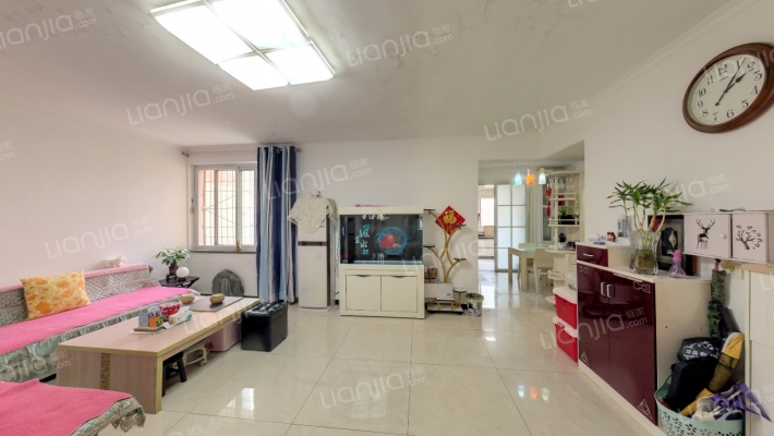 春萌雅居二手房实景图