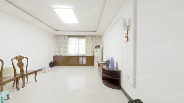 颖河花园二手房实景图