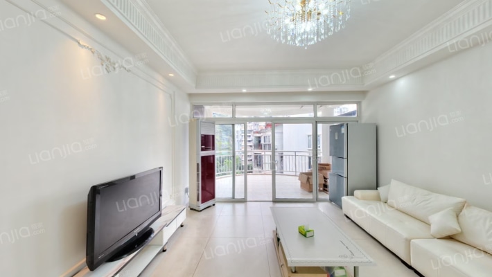 伴山名都二手房实景图