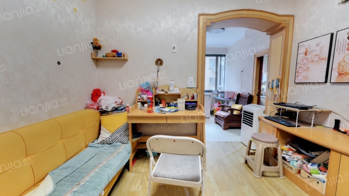 浴美施路住宅区二手房实景图