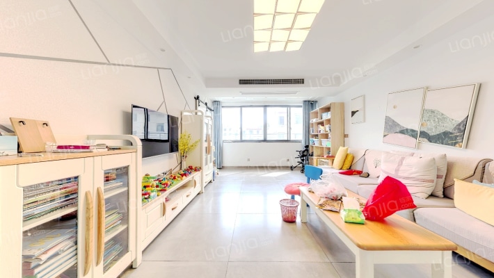 嘉宝花园二期二手房实景图