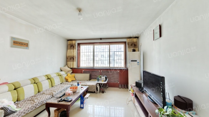 伟毅佳园二手房实景图