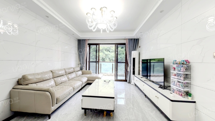 星河丹堤二手房实景图