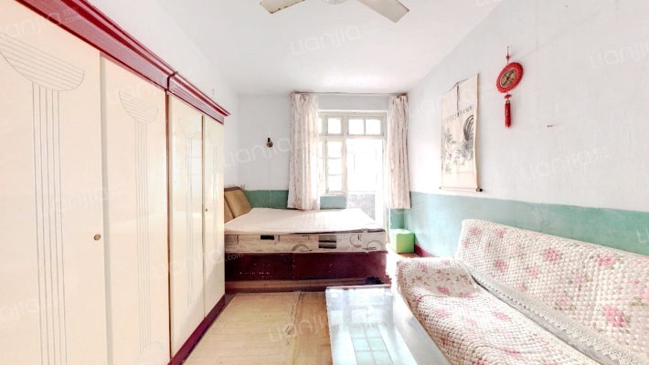 四机宿舍二手房实景图