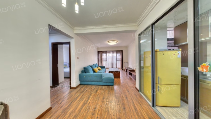 云大知城牛津花园二手房实景图