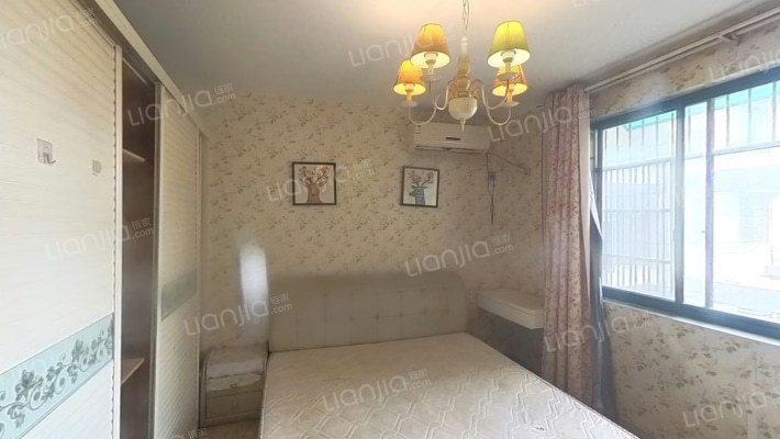 春城公寓二手房实景图