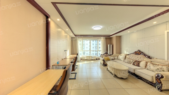 深航翡翠城二手房实景图