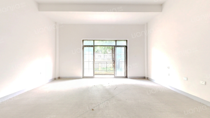 鹭湖宫九区二手房实景图