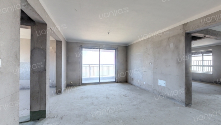 虹亚明湖之星二手房实景图