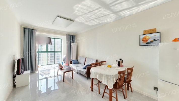 上湖名院二手房实景图