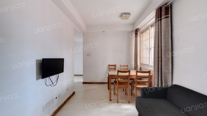 三里亭苑二区二手房实景图