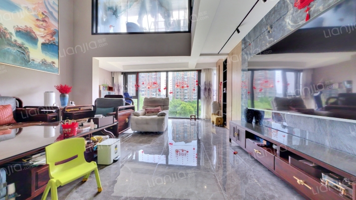 花都艺墅二手房实景图